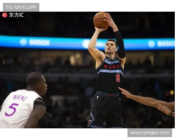 拉文无球跑动效率提升，成公牛外线关键得分点