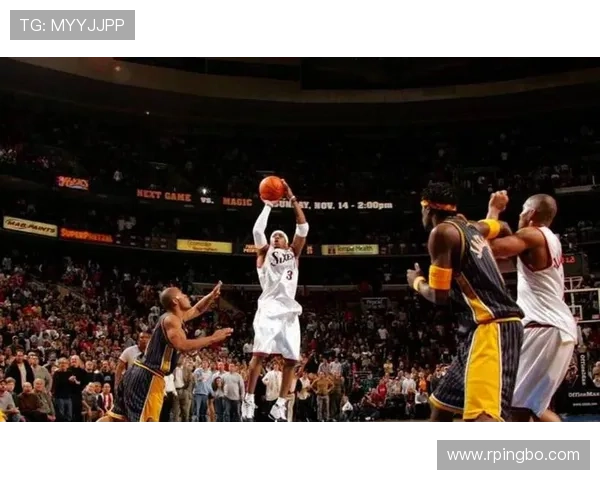 艾弗森持球突破比库里更靠速度撕裂防线提升终结效率